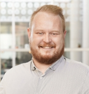 Mads Riis, Finance Assistant